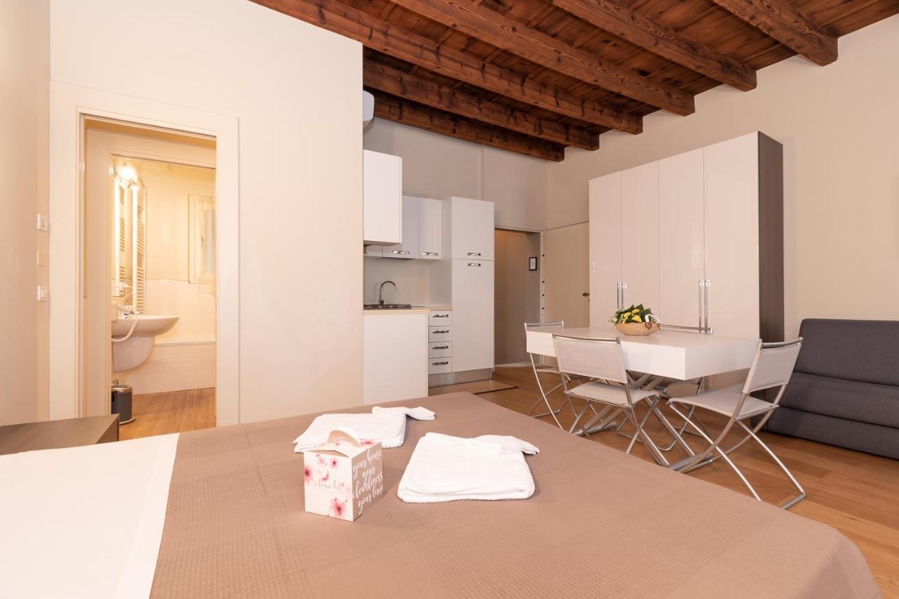 Palazzetto Il Mangano - F&L Apartment Brescia Eksteriør bilde